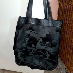 Lululemon Now and Always Tote 15L